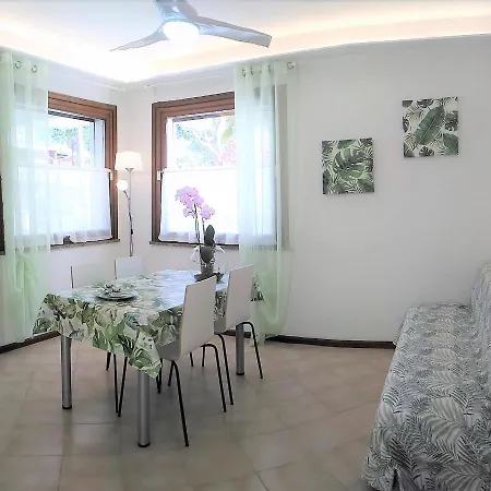 Green Holiday Villa Μπιμπιόνε