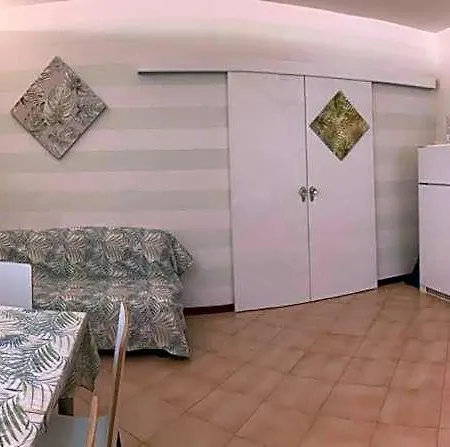 Διαμέρισμα Green Holiday Villa *