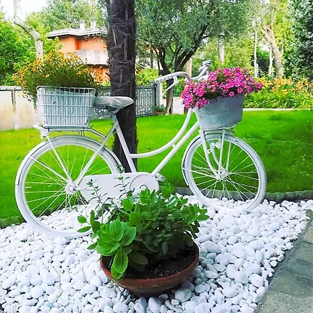 Διαμέρισμα Green Holiday Villa