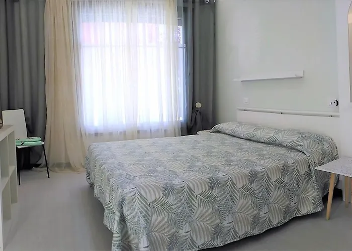 Green Holiday Villa 아파트 비비오네